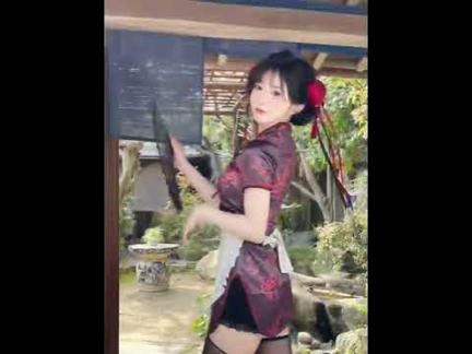 Cô gái xinh đẹp đang múa trong trang phục Trung Quốc 285 #ショーツ #shorts #tiktok希希
