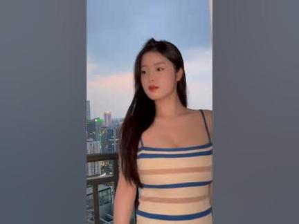 New TikTok beauty short video (beautiful girl)102  material-005